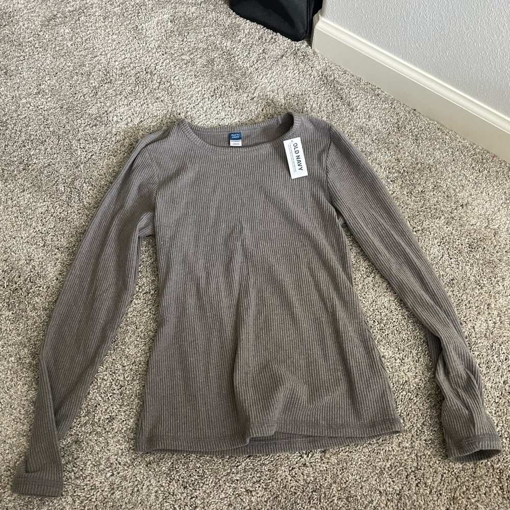 Old Navy Gray Fitted Ribbed Long Sleeve Tee